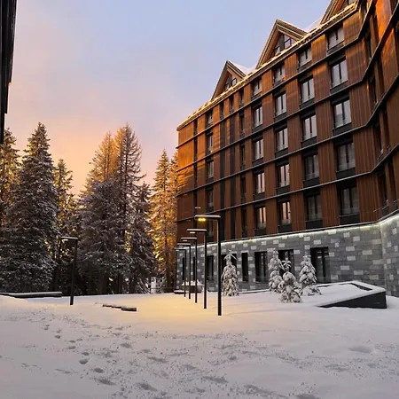 Woodside 106 Apartment